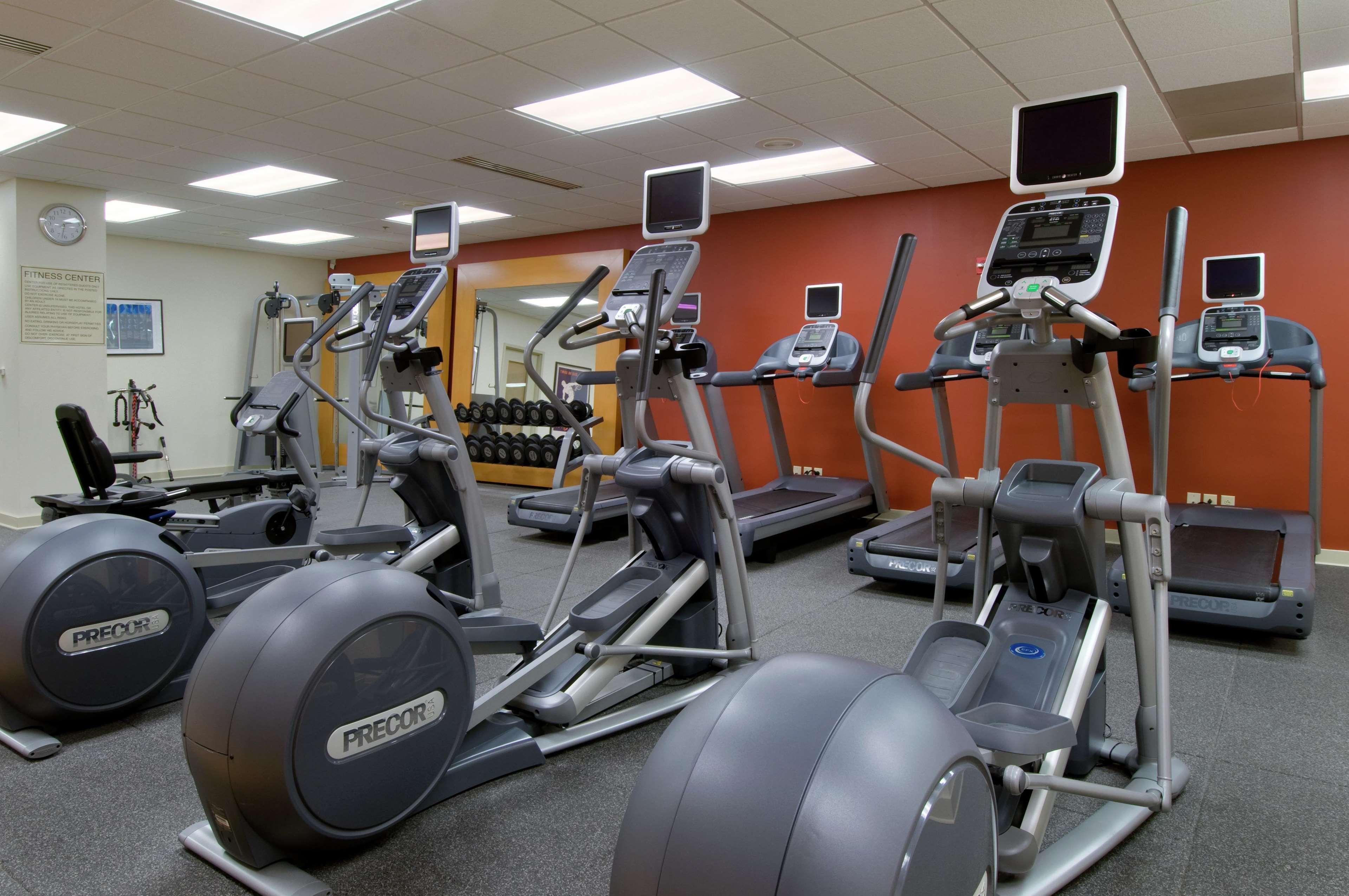 Hilton Indianapolis Hotel & Suites Bagian luar foto