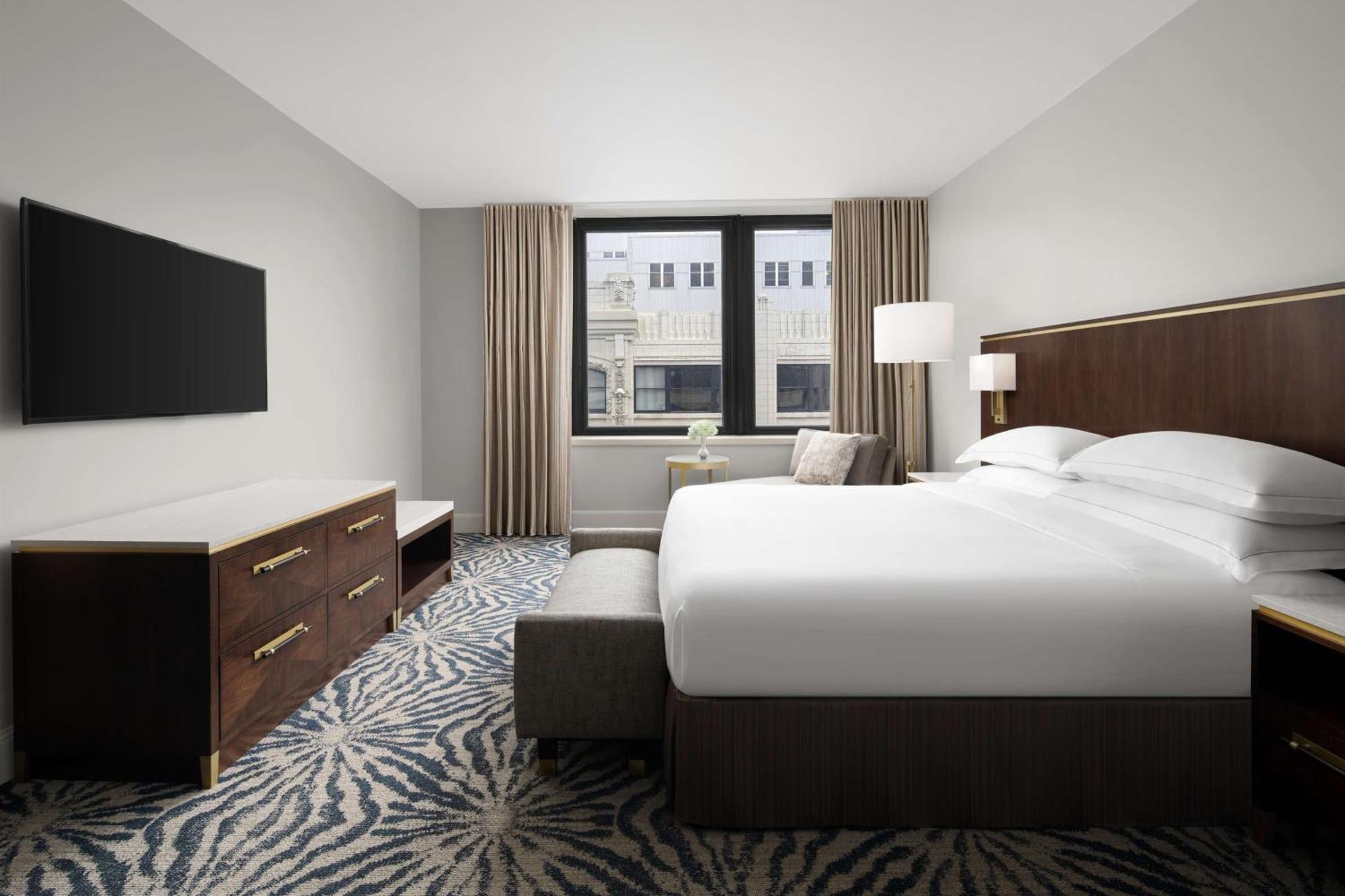 Hilton Indianapolis Hotel & Suites Bagian luar foto