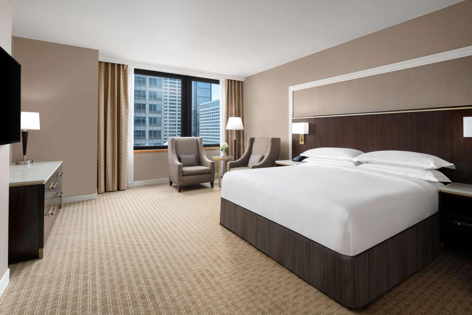 Hilton Indianapolis Hotel & Suites Bagian luar foto