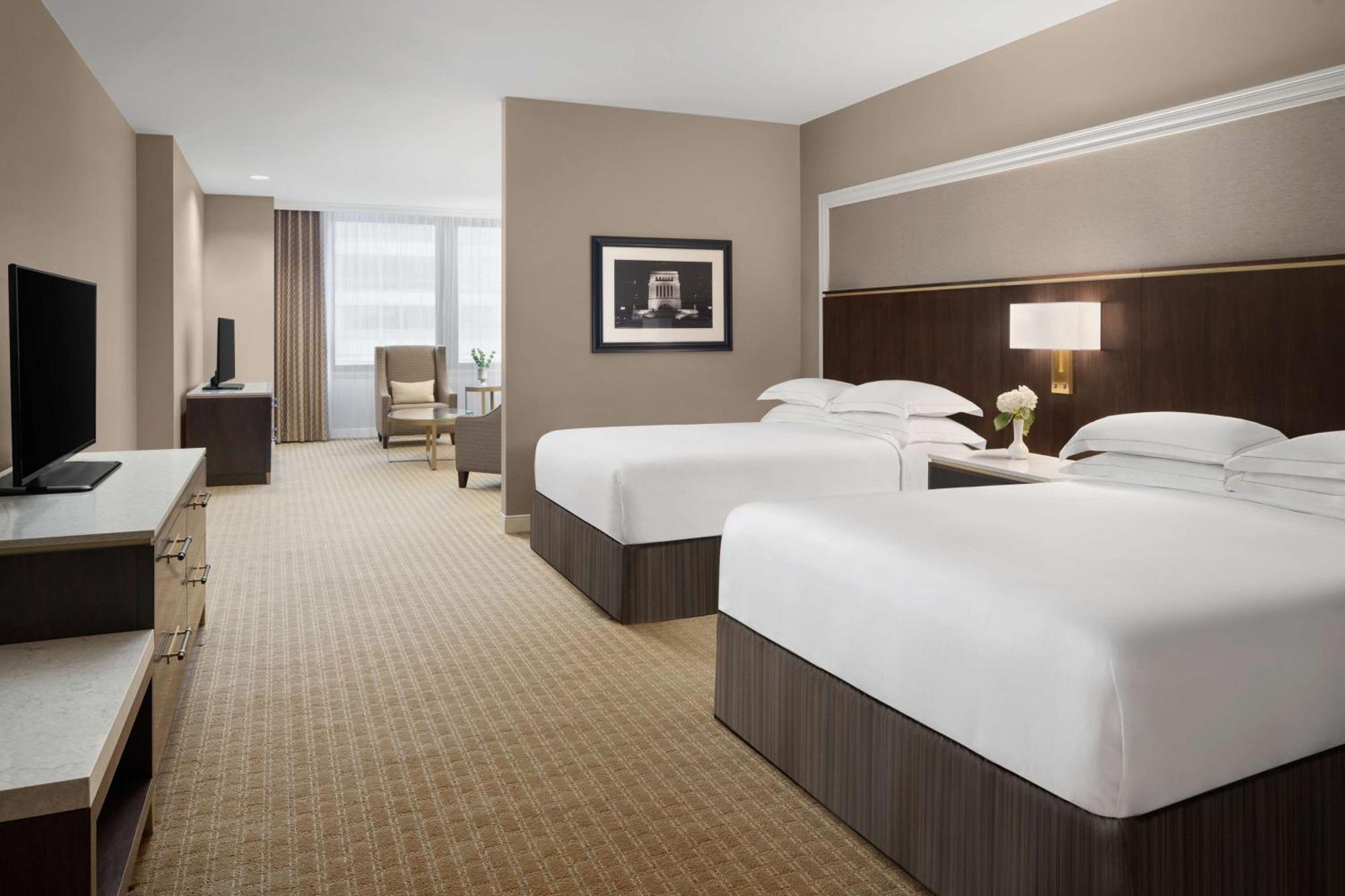Hilton Indianapolis Hotel & Suites Bagian luar foto