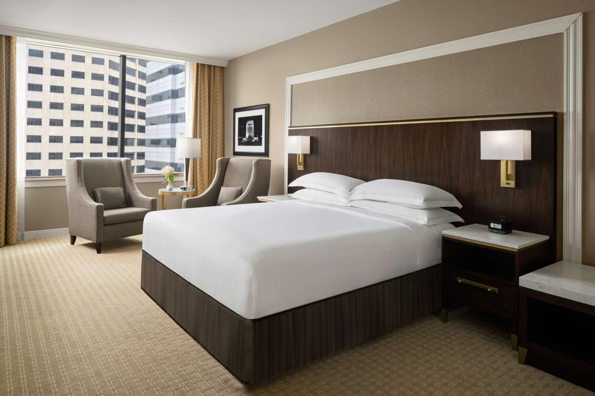 Hilton Indianapolis Hotel & Suites Bagian luar foto