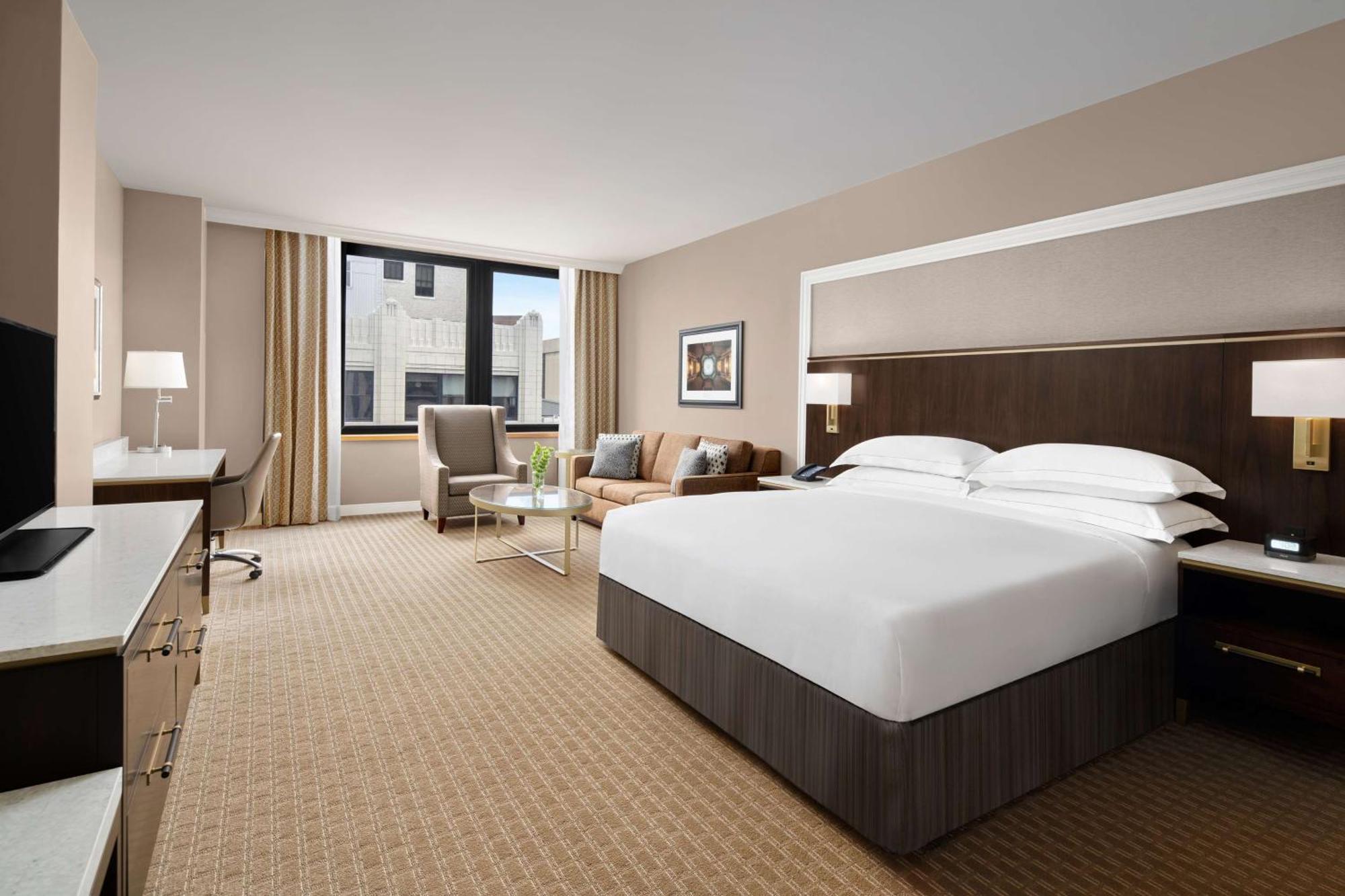 Hilton Indianapolis Hotel & Suites Bagian luar foto